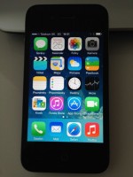 iPhone 4 32GB Dozivotne odblokovany